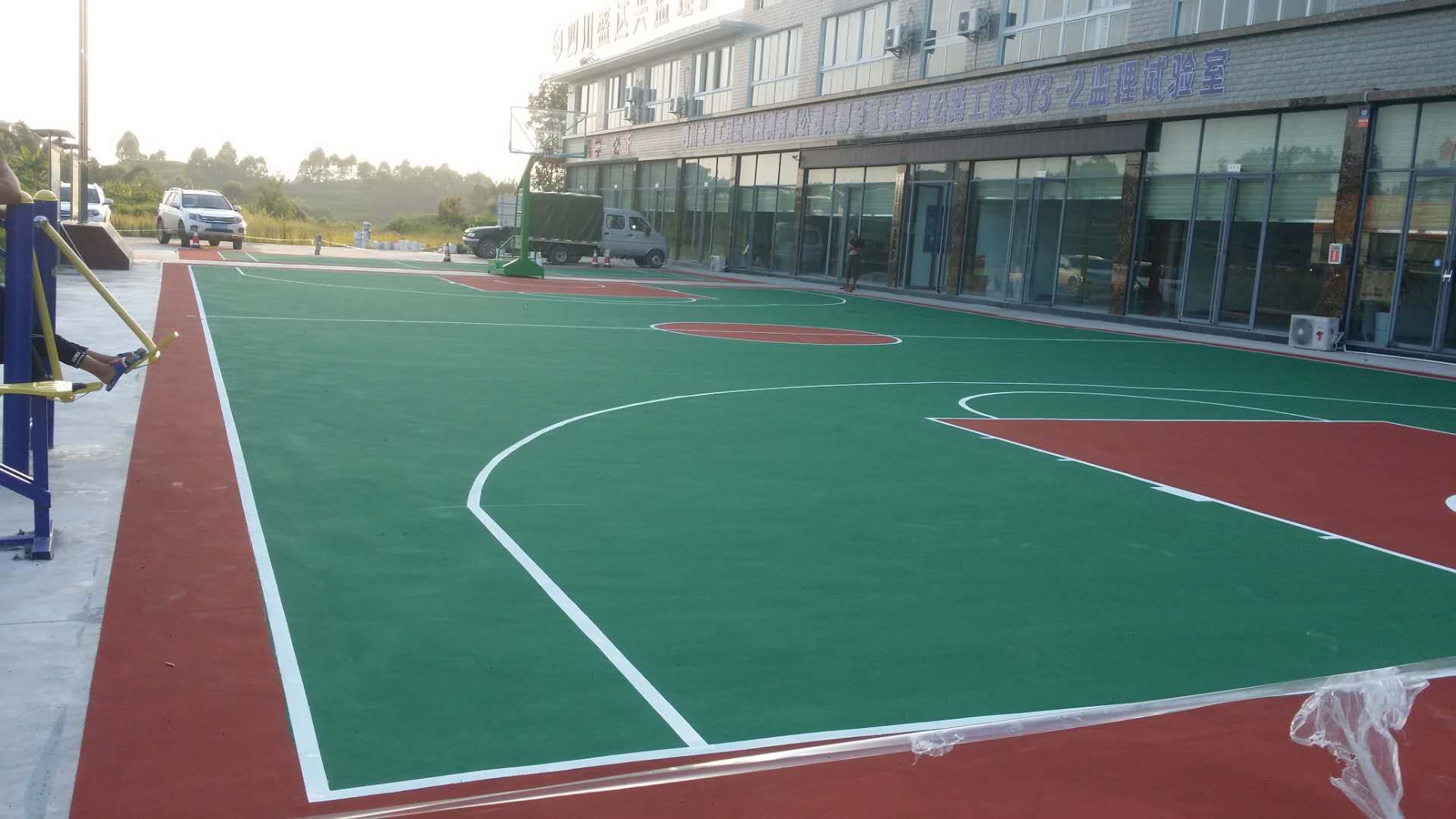 丙烯酸篮球场